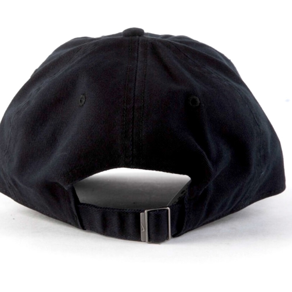 Nike hat - Picture 2 of 2